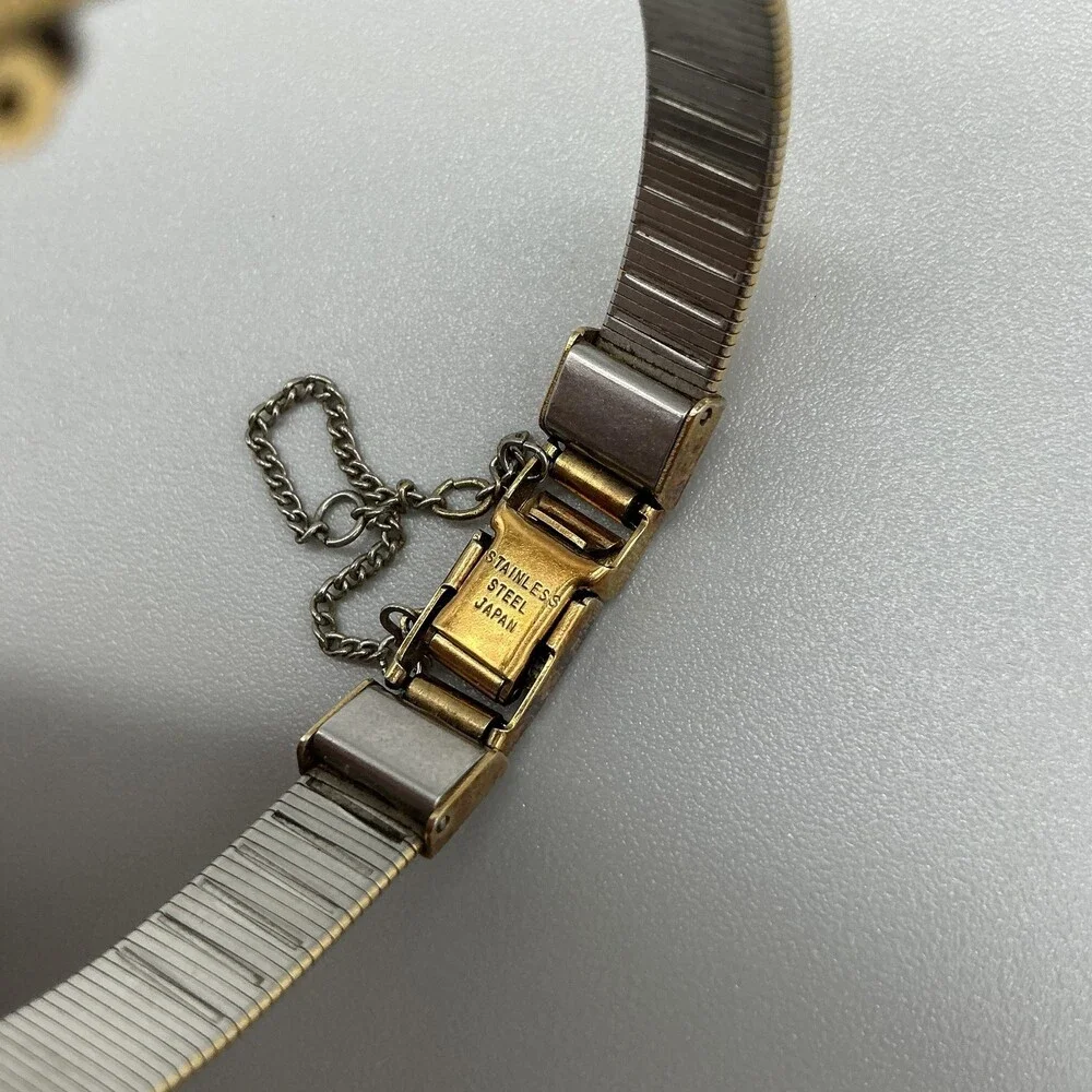 Vintage Pulsar Womens Watch 16mm Black Dial Gold Tone Y590-5549 New Battery 6